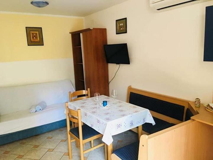 Apartmani Djura 셀스 외부 사진
